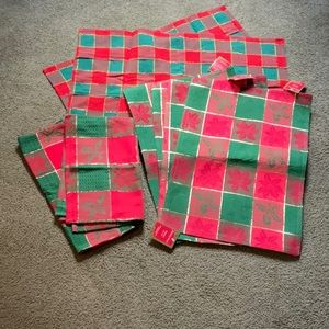 New Kitchen and decorative Christmas linens